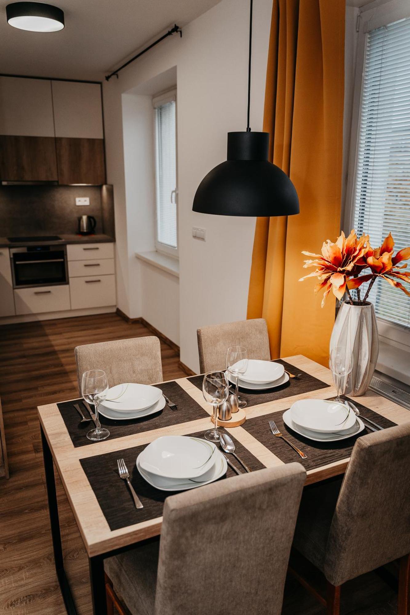Old Town City Center Apartment 2 - Private Parking Included Kösice Dış mekan fotoğraf